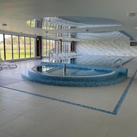 Apartament Cicha Woda Dziwnów Esterno foto