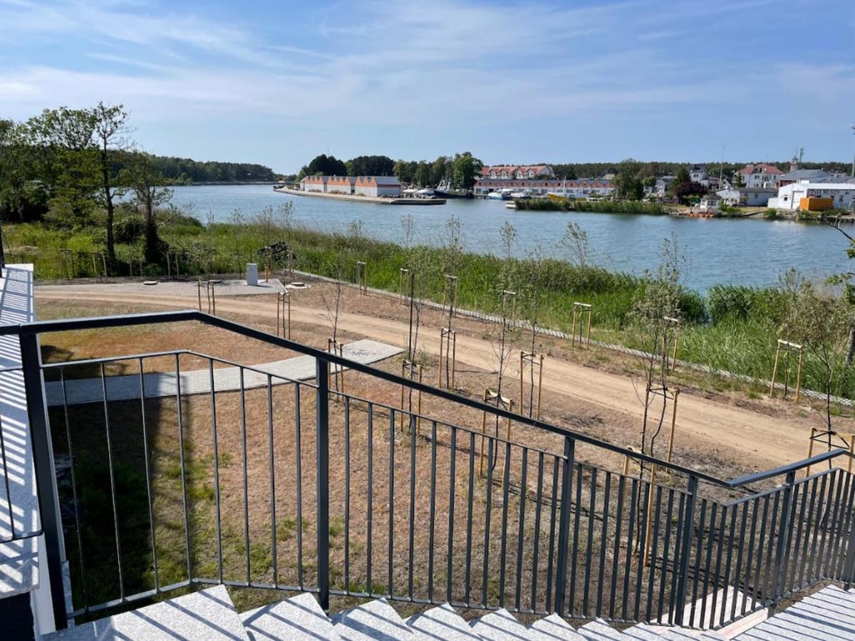 Apartament Cicha Woda Dziwnów Esterno foto