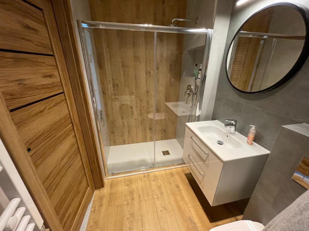 Apartament Cicha Woda Dziwnów Esterno foto