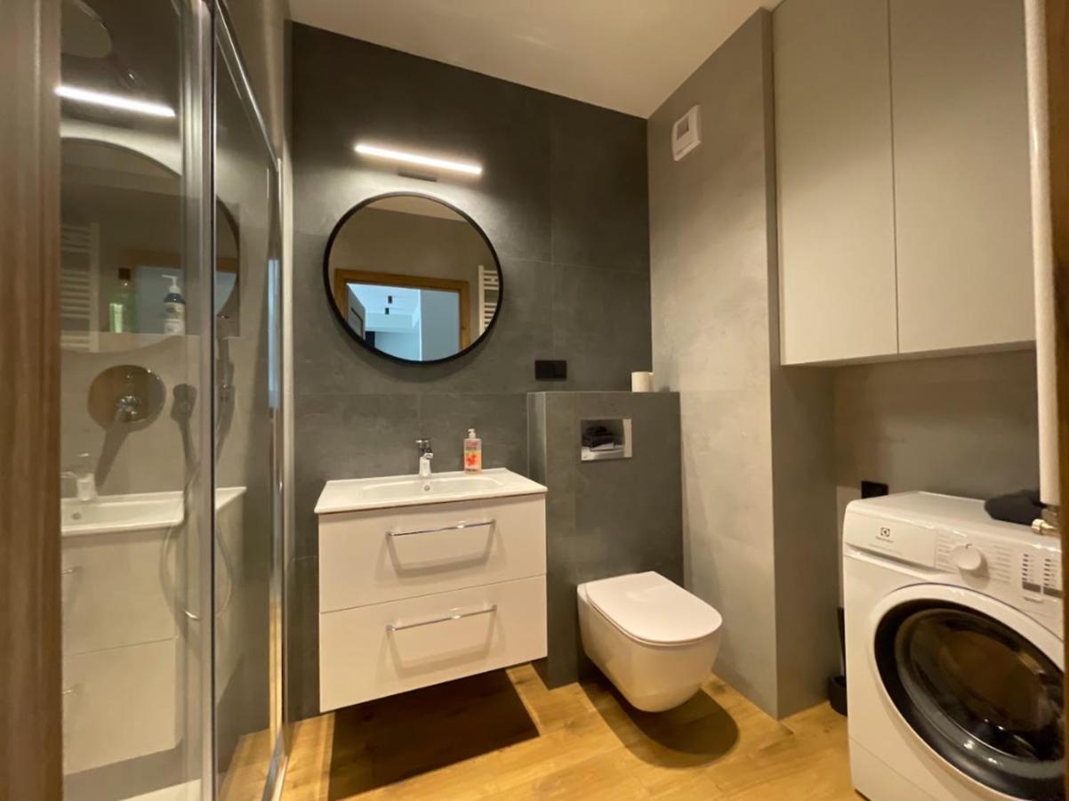 Apartament Cicha Woda Dziwnów Esterno foto